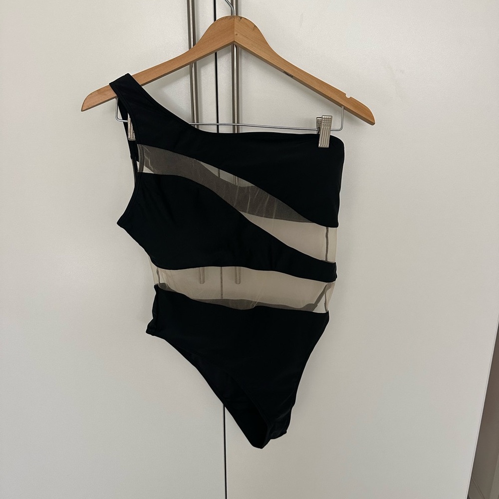 Asymmetric One-Shoulder Black Mesh Panel Bodysuit BNWOT
